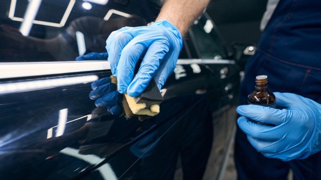 DIY-vs-Professional-Ceramic-Coating-e1708939711527