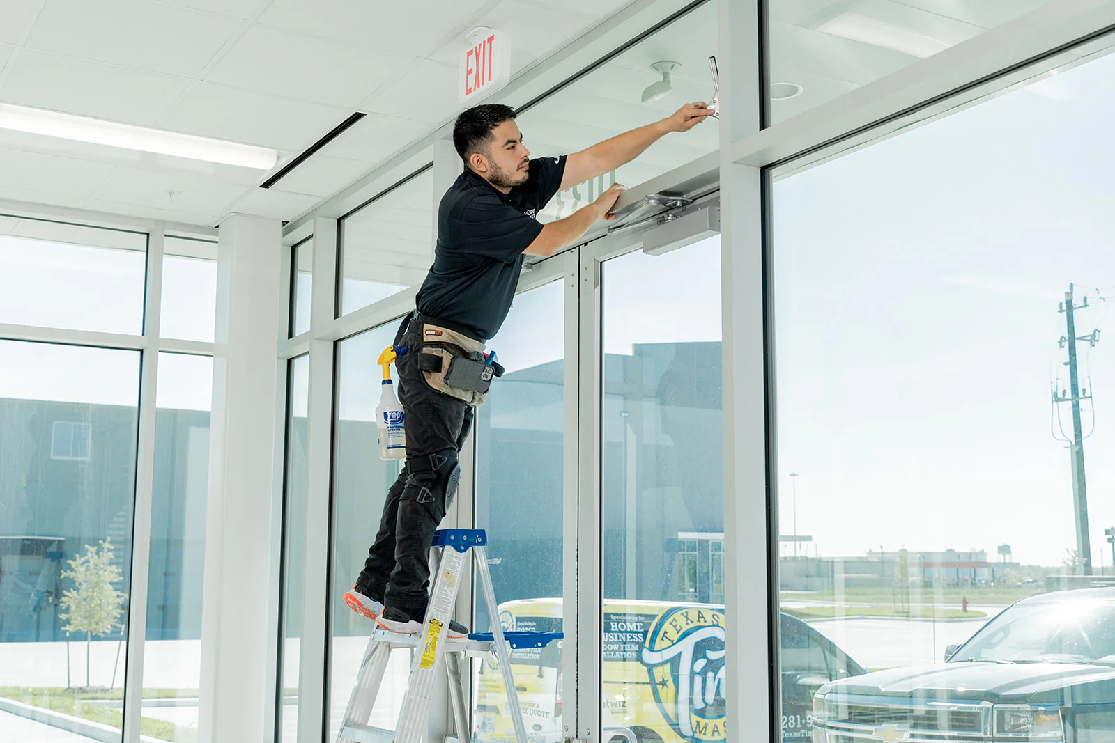 Pete_Cleaning_Commercial_Window_TTM